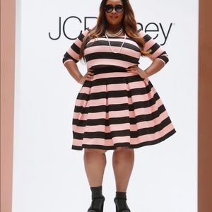 ⭕️SOLD ⭕️ Ashley Nell Tipton skirt